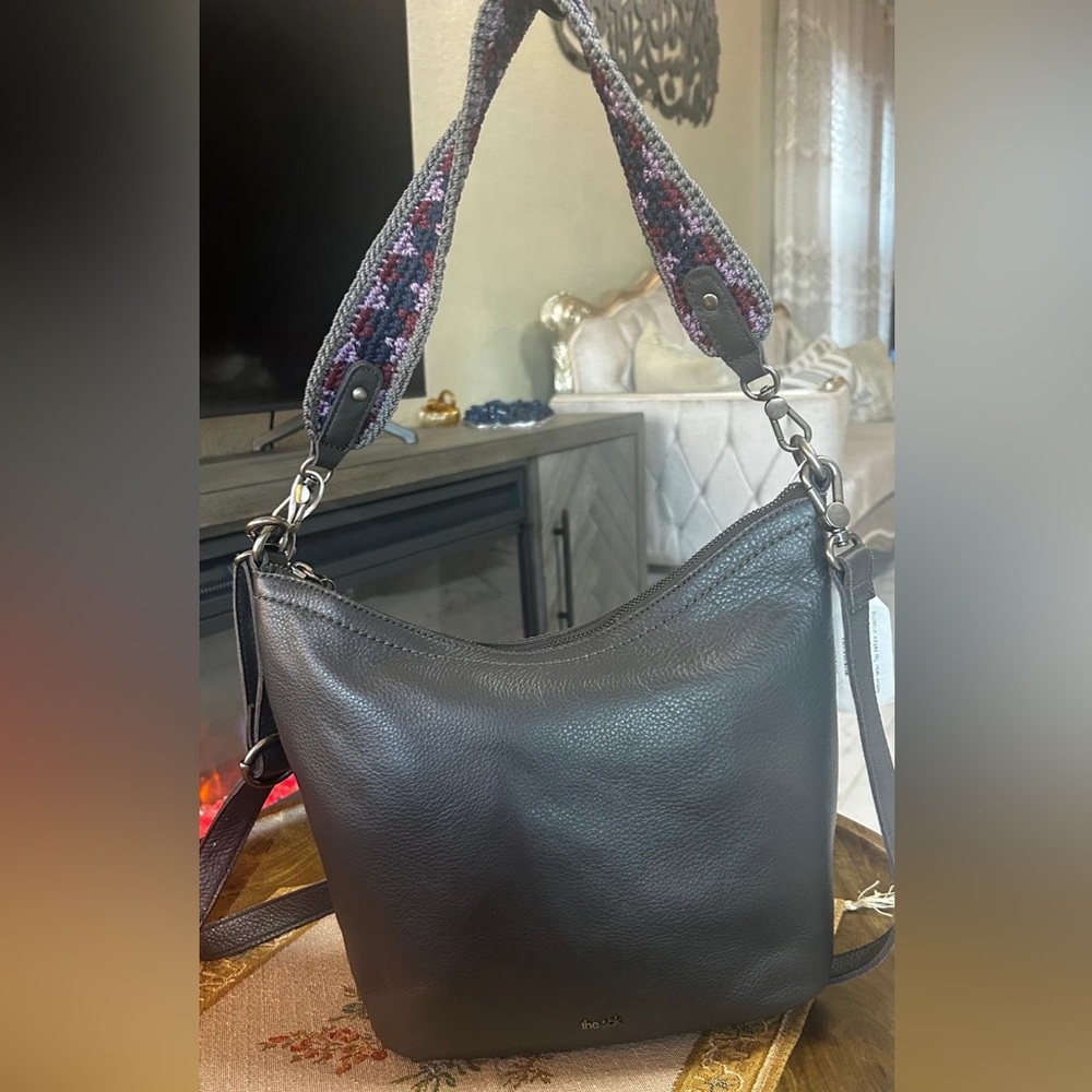 Elegant Black Leather Women's Bag